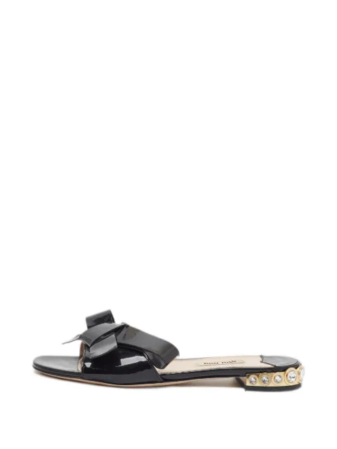 Miu Miu Pre-Owned bow-detail sandals Black 1383304
