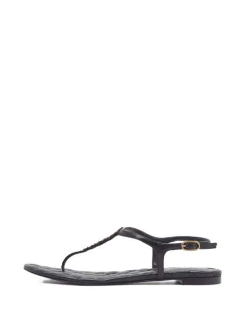 CHANEL Pre-Owned CC star-embellished thong sandals Black 1396635