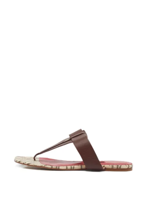 Carolina Herrera Vintage logo-plaque thong sandals Brown 1403319