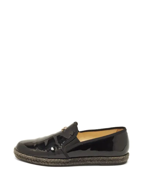 CHANEL Pre-Owned CC patent-leather loafers Black 1374316