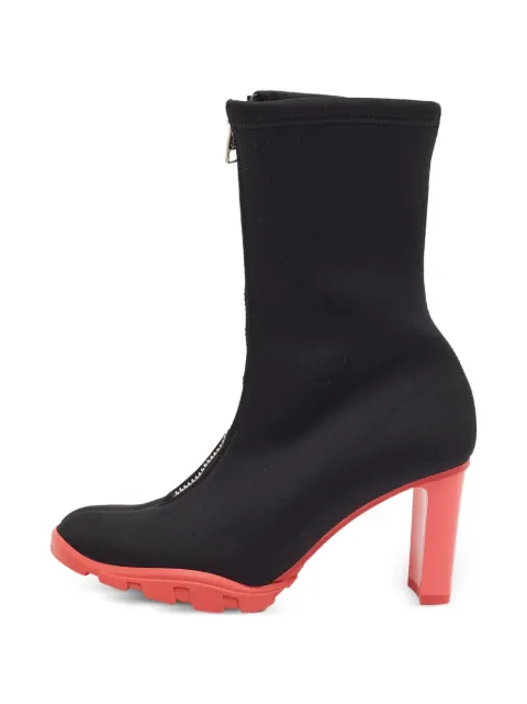 Alexander McQueen Pre-Owned Tread Scuba ankle boots Black 1387651