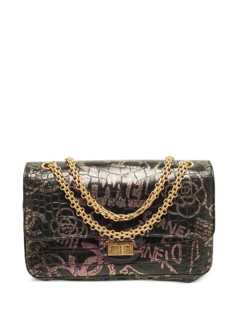 CHANEL Pre-Owned 2019-2020 Reissue 2.55 graffiti-print shoulder bag Black 1386310
