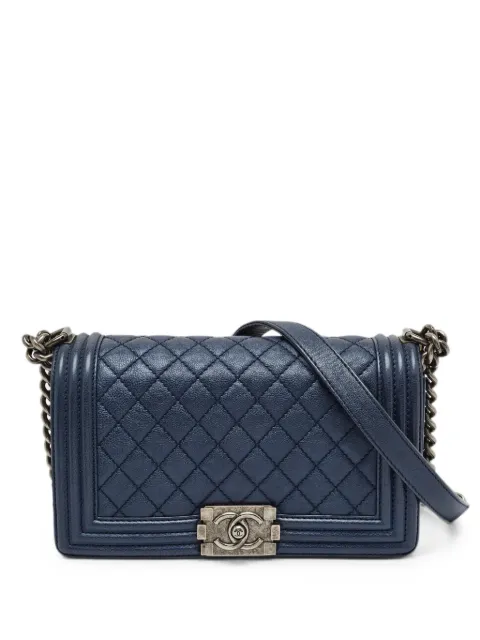 CHANEL Pre-Owned 2013-2014 medium Boy quilted shoulder bag Blue 1399534