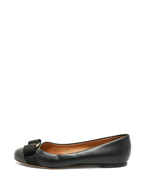 Ferragamo Pre-Owned Varina bow ballet flats Black 1386378