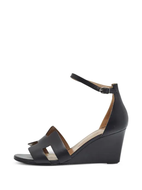 Hermès Pre-Owned Legend H cut-out wedge sandals Black 1370151
