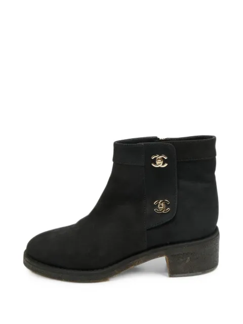 CHANEL Pre-Owned CC turn-lock ankle boots Black 1389619