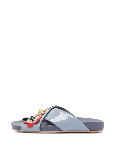 Fendi Pre-Owned floral-appliqué patent-leather flat sandals Blue 1403065