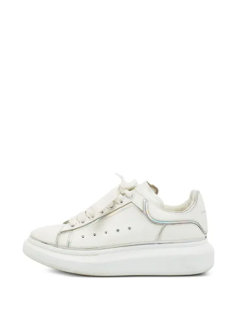 Alexander McQueen Pre-Owned Oversized lace-up sneakers White 1398843