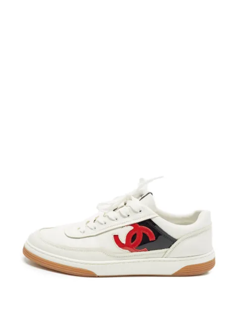 CHANEL Pre-Owned lace-up sneakers White 1384492