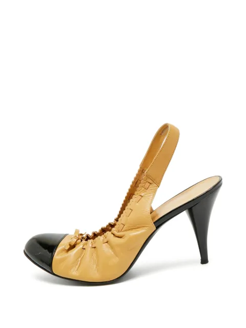 CHANEL Pre-Owned bow-detail cap-toe slingback pumps Neutrals 1389542
