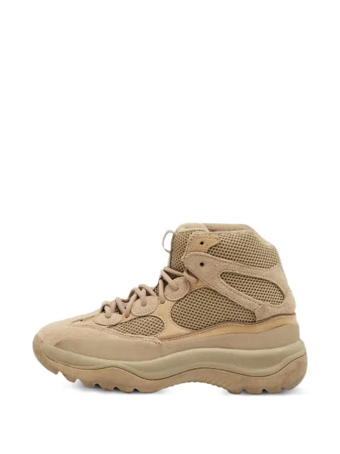 adidas Yeezy round-toe sneakers Neutrals 1385687