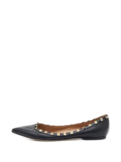 Valentino Garavani Pre-Owned Rockstud pointed-toe ballet flats Black 1397197