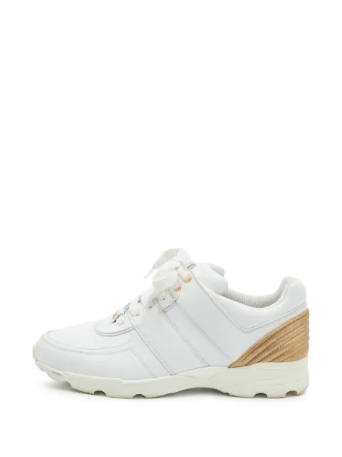 CHANEL Pre-Owned CC detailing sneakers White 1387402