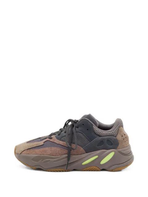 adidas Yeezy Boost 700 Mauve sneakers Brown 1385572