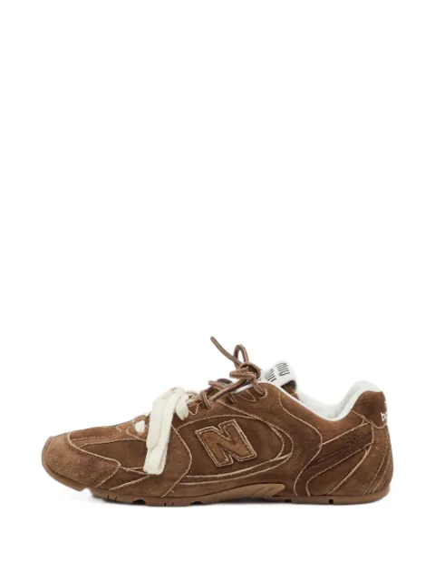 Miu Miu Pre-Owned x New Balance 530 SL suede low-top sneakers Brown 1401221