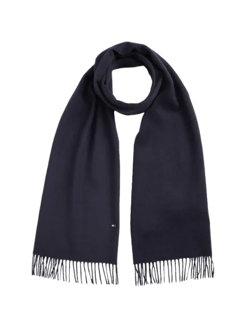 Tommy Hilfiger fringed logo-plaque scarf Blue AM0AM14576DW6