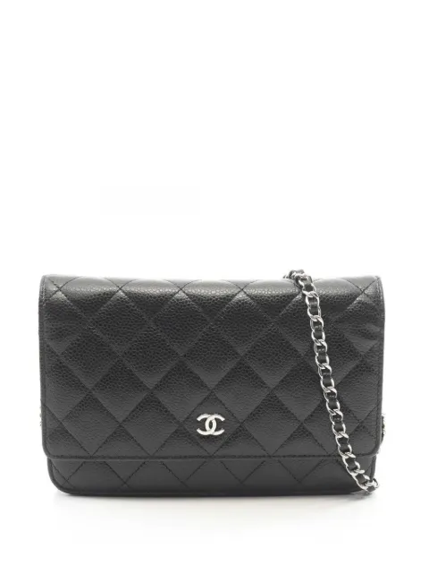 CHANEL Pre-Owned 2018 CC Quilted Caviar Wallet on Chain crossbody bag Black 1GW0QC04HFF1S7AX