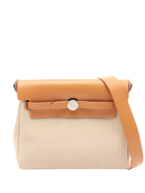 Hermès Pre-Owned 2025 Military Toile and Vache Hunter Herbag Zip 20 crossbody bag Brown TJZ0U4W7VS4QYYF9