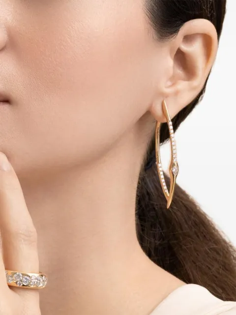 Uniform Object Axle diamond earrings Gold E44