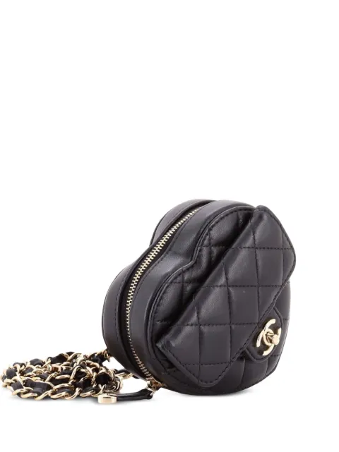 CHANEL Pre-Owned CC in Love Heart Quilted Lambskin belt bag Black FDHYSQUL0608Q8EK