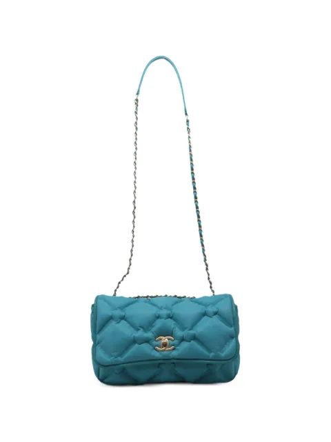 CHANEL Pre-Owned Chesterfield quilted shoulder bag Blue GILTPUUSBA780846W