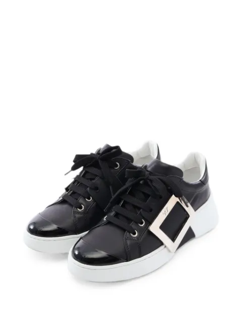 Roger Vivier Vintage 2010s Viv Skate low-top sneakers Black 1093431