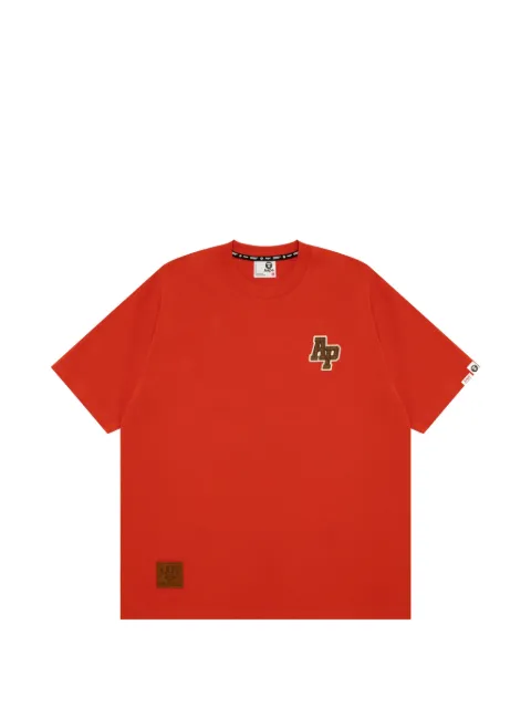 AAPE BY *A BATHING APE® logo-patch graphic-print T-shirt Orange AAPTEM1999XXR
