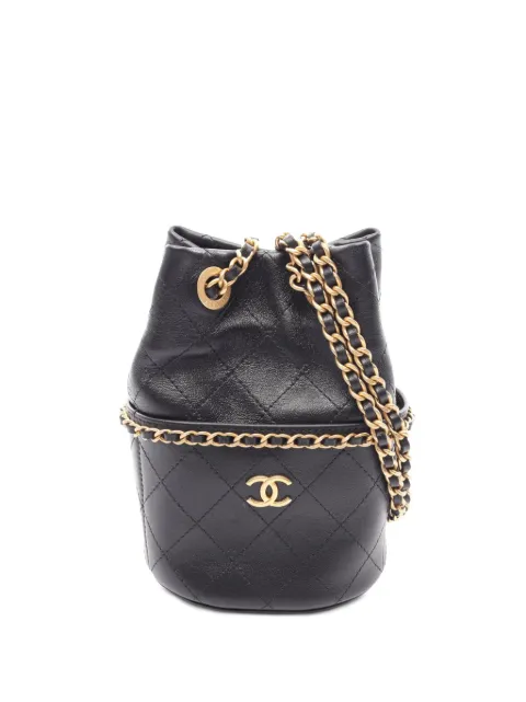 CHANEL Pre-Owned small Matelassé drawstring bucket bag Black 1098123
