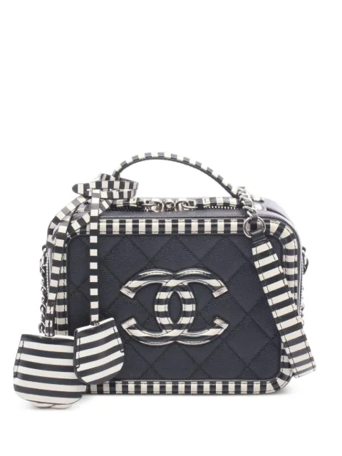 CHANEL Pre-Owned 2019 CC Filigree vanity bag Black 109840027250806
