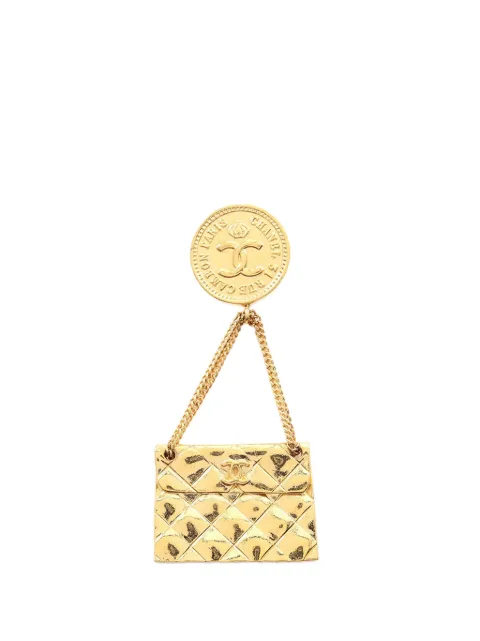 CHANEL Pre-Owned 1980-1990 CC Gold Plated Quilted Flap Bag Brooch costume brooch Gold WP5ZMGDN7HSUZGAL