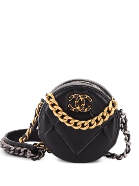 CHANEL Pre-Owned 19 Round with Chain Quilted Leather clutch bag Black 3W8REY1MKKCLXR0S