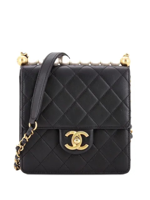 CHANEL Pre-Owned Chic Pearls Flap Bag Quilted Lambskin Mini crossbody bag Black EYMEK4BA9Z7ZT4FE