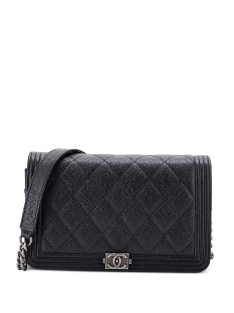 CHANEL Pre-Owned Boy Wallet on Chain Quilted Caviar crossbody bag Black 2V0NA5UBBUD1OH9R