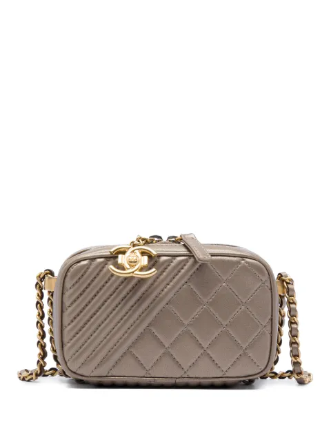 CHANEL Pre-Owned 2014-2015 Mini Quilted Lambskin Coco Boy Camera Bag crossbody bag Gold 9YHXZXBQWJRR0DBE