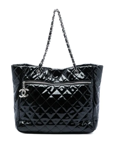 CHANEL Pre-Owned 2009-2010 CC Quilted Patent Chic And Glitter Ligne Timeless tote bag Black PDXYI2RNNS5MWL76