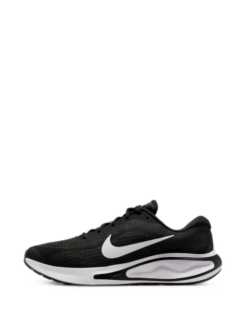 Nike Journey Run road running shoes Black FN0228