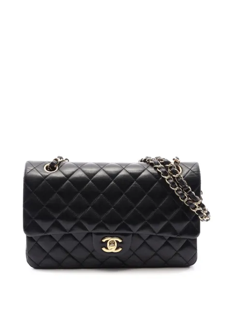 CHANEL Pre-Owned 2012 Medium Classic Lambskin Double Flap shoulder bag Black P24VRNYWOD25LZYQ