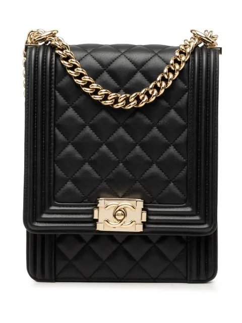 CHANEL Pre-Owned 2019 Quilted Lambskin North South Boy Flap crossbody bag Black H3CUPX0PSI9NLKDL
