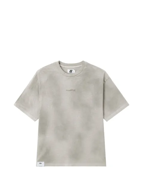 izzue logo-embroidered T-shirt Neutrals IZXTEM01051X