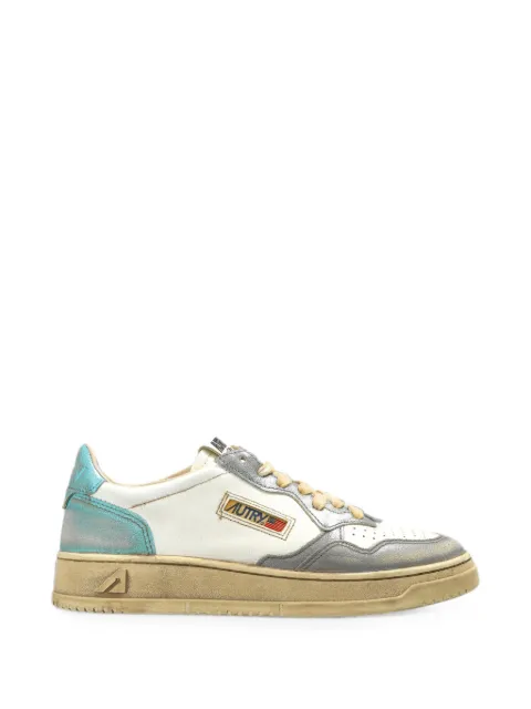 Autry Medalist Low Super Vintage sneakers in ash and sea leather White AVLWMT15