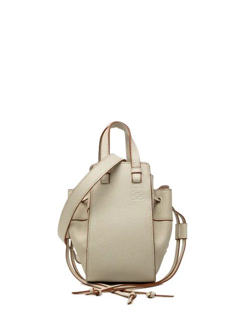 Loewe Pre-Owned 2022 Mini Grained Calfskin Hammock Bag satchel White IRA2NF6DFAWSKDMC