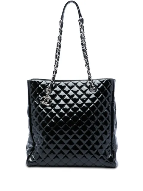 CHANEL Pre-Owned 2010-2011 CC Quilted Patent North South tote bag Black CBYJCI1UFT0F2ZIZ