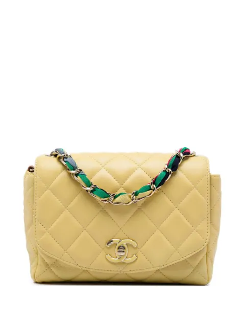 CHANEL Pre-Owned 2021 Small Quilted Lambskin Cocovado Ribbon Chain Flap crossbody bag Yellow R3DQ8Z30D8JGNQUL