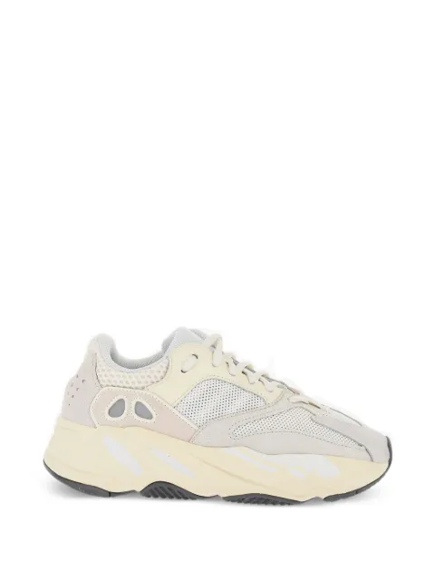 adidas Yeezy Boost 700 sneakers Neutrals EG7596