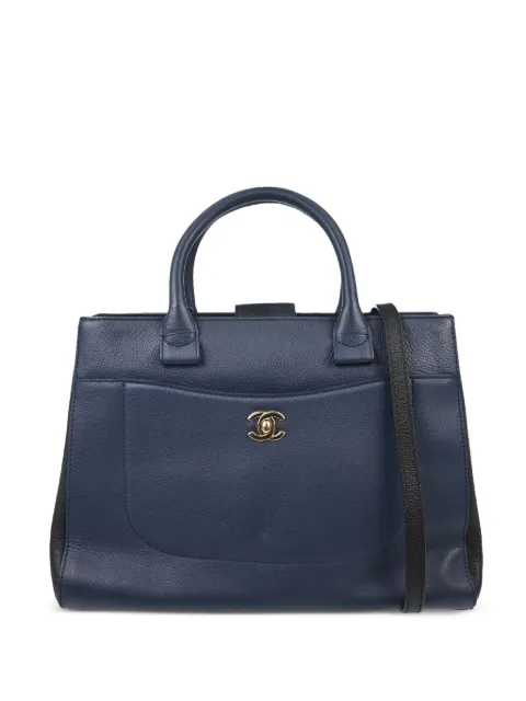 CHANEL Pre-Owned 2017 Neo Executive Cerf tote bag Blue 188837