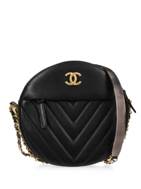 CHANEL Pre-Owned 2017 Chevron Round as Earth crossbody bag Black NQ10836