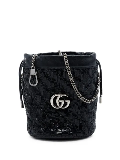 Gucci Pre-Owned 2016-2026 Small GG Marmont Sequined Diagonal Matelasse Calfskin bucket bag Black 2HZVJ0HZT21ZO18A