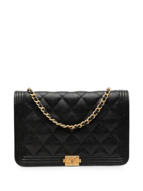 CHANEL Pre-Owned 2018-2019 Quilted Caviar Boy Wallet on Chain crossbody bag Black V2BWW0VFTVK0WQDE