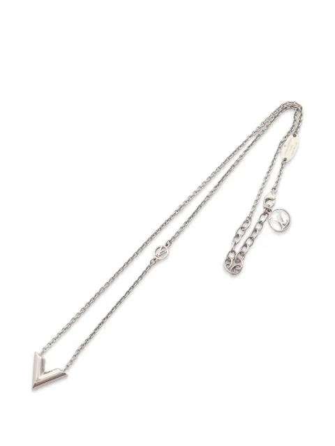 Louis Vuitton Pre-Owned 2022 Essential V necklace Silver 1094820OB5202