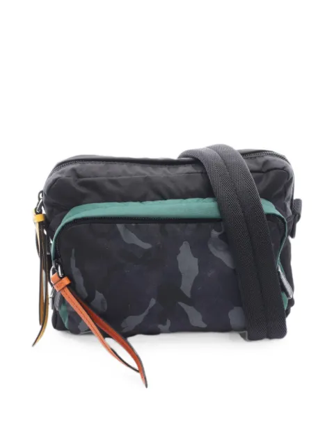 Prada Pre-Owned 2010s camouflage shoulder bag Black 1097137